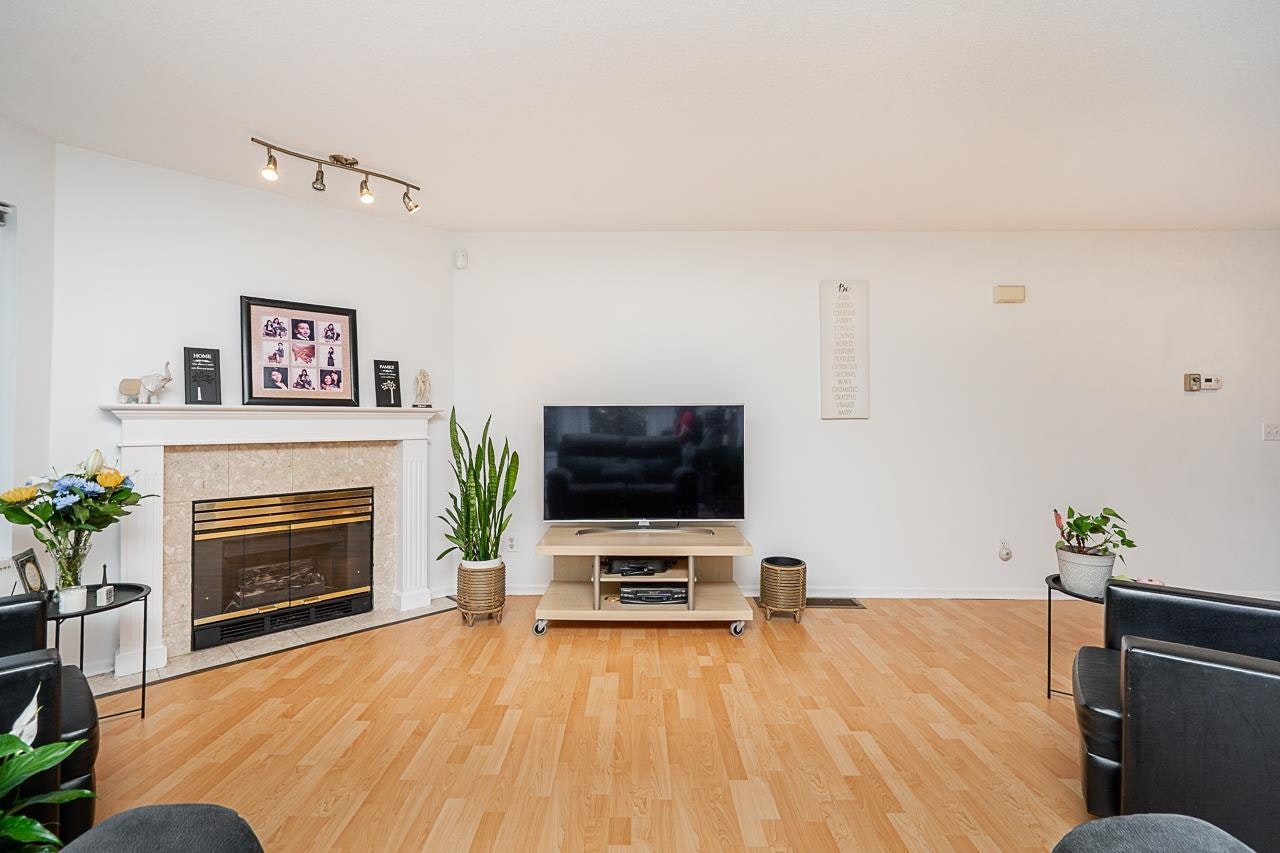43-7875 122 Street - 4