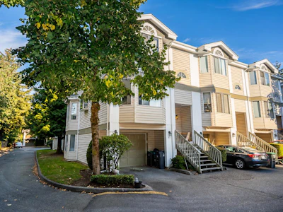 43-7875 122 Street - 2