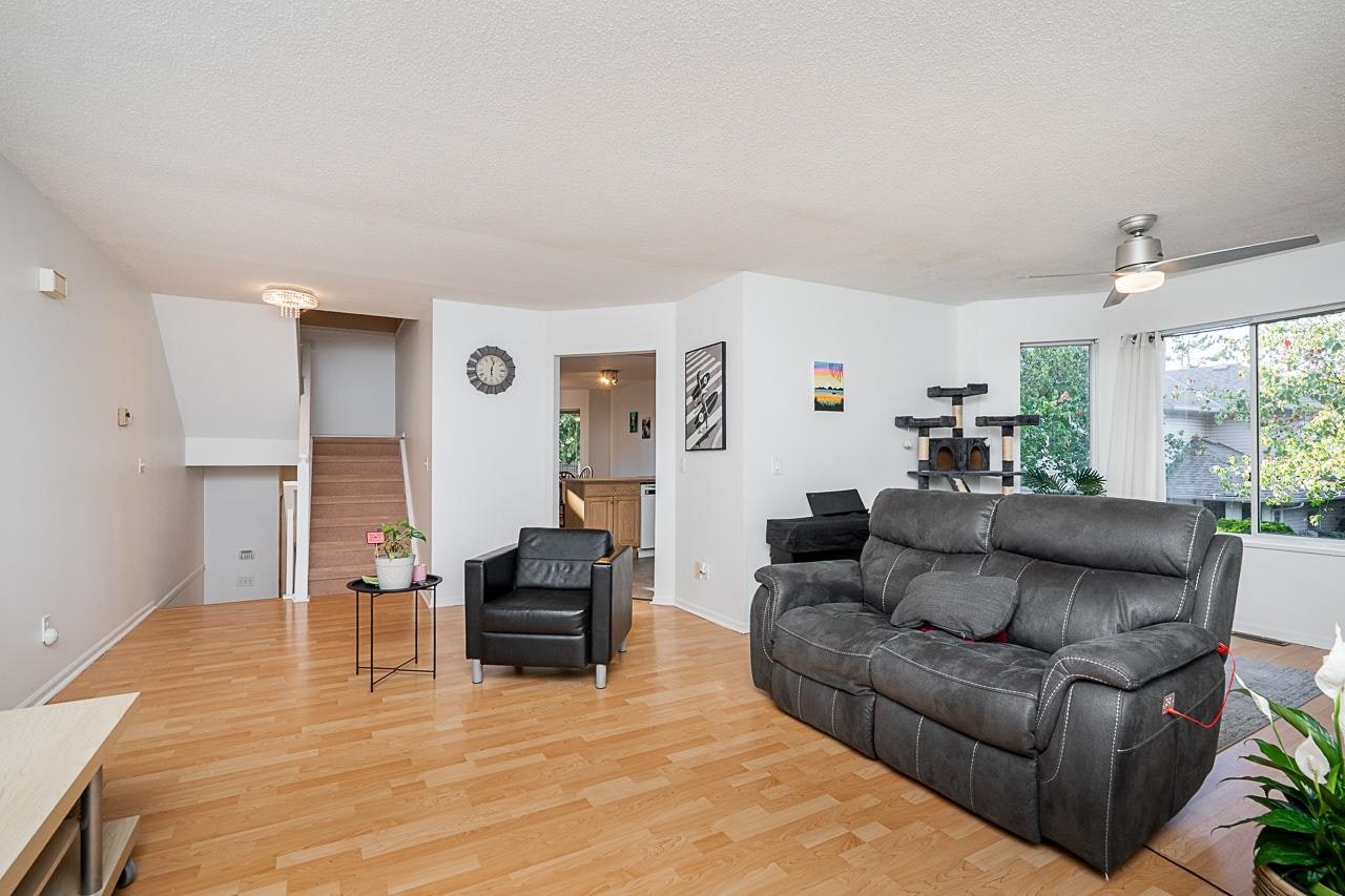 43-7875 122 Street - 5