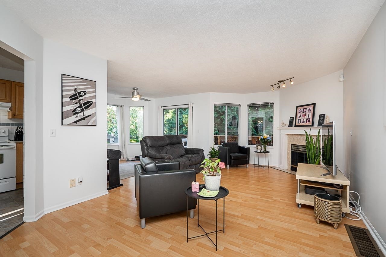 43-7875 122 Street - 3