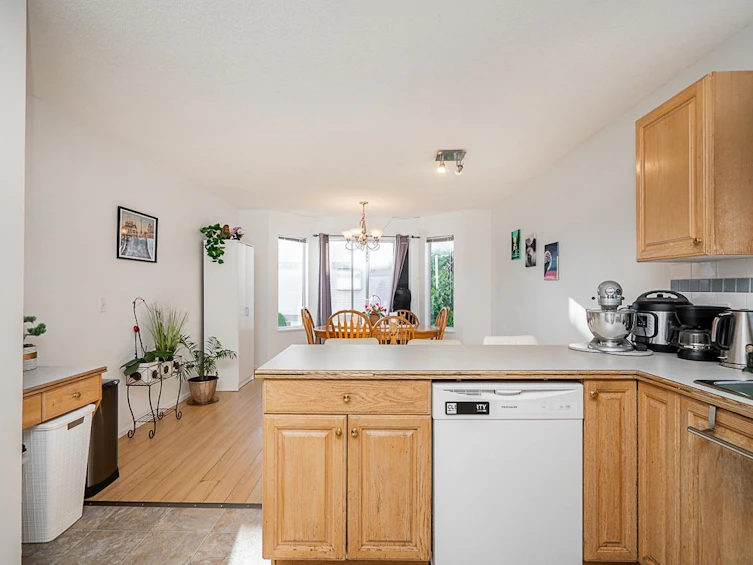 43-7875 122 Street, Surrey, BC, V3W 0Y8 - 9