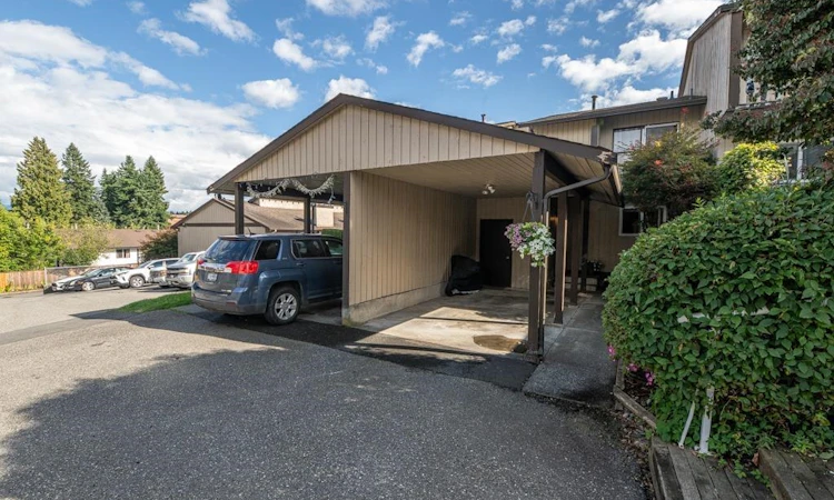 9-32870 Bevan Way