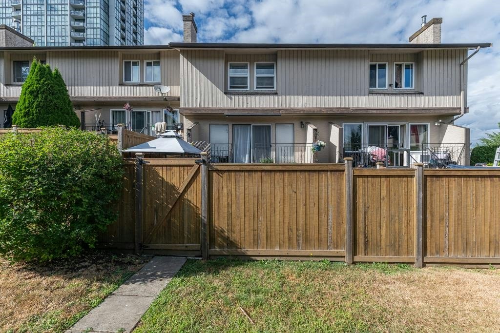 9-32870 Bevan Way - 3