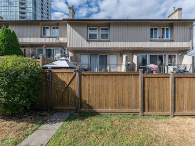 9-32870 Bevan Way - 3