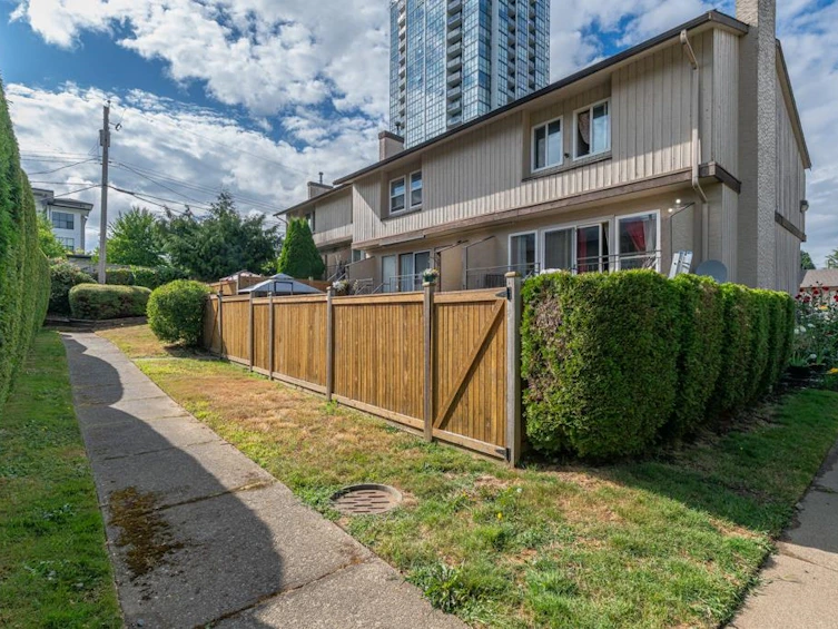 9-32870 Bevan Way, Abbotsford, BC, V2S 6R3 - 4