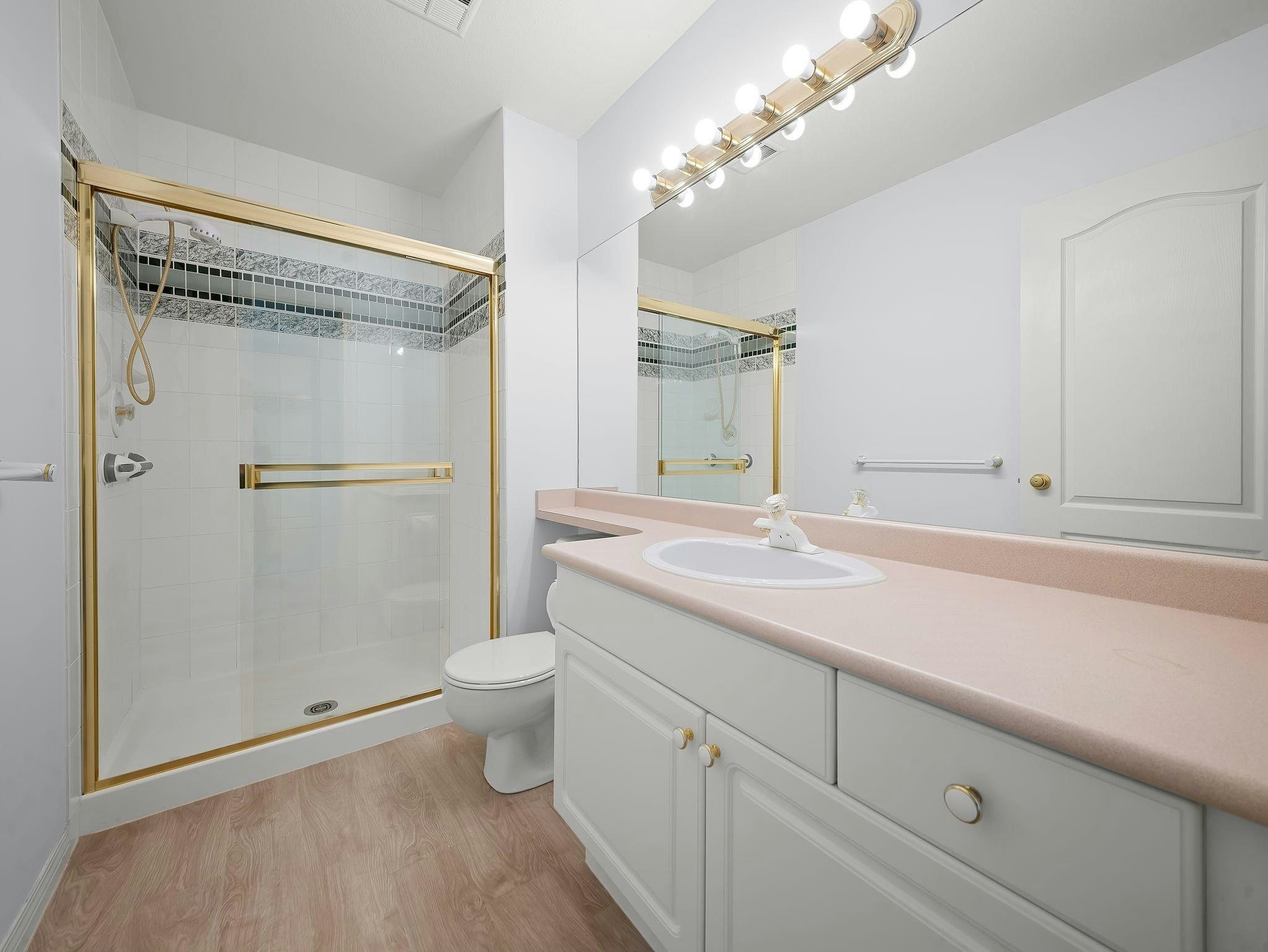 27-7330 122 Street, Surrey, BC, V3W 1B4 - 27