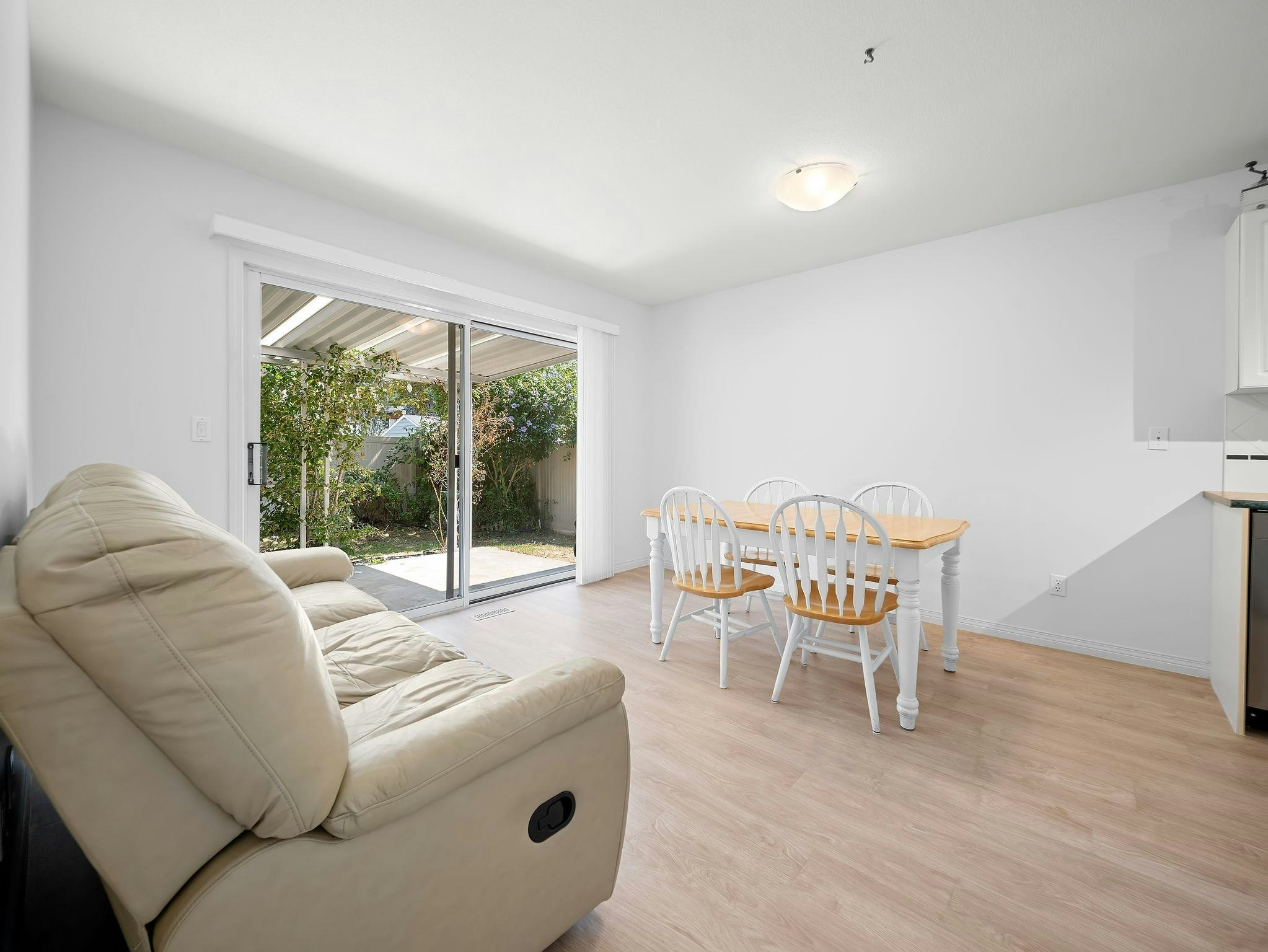 27-7330 122 Street, Surrey, BC, V3W 1B4 - 8