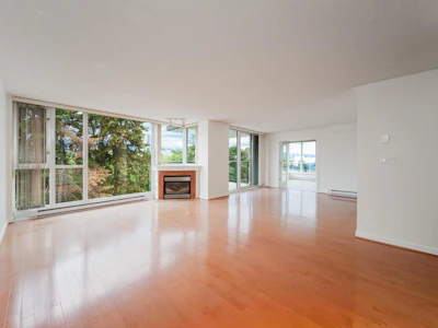 317-1425 W 6th Avenue - 3