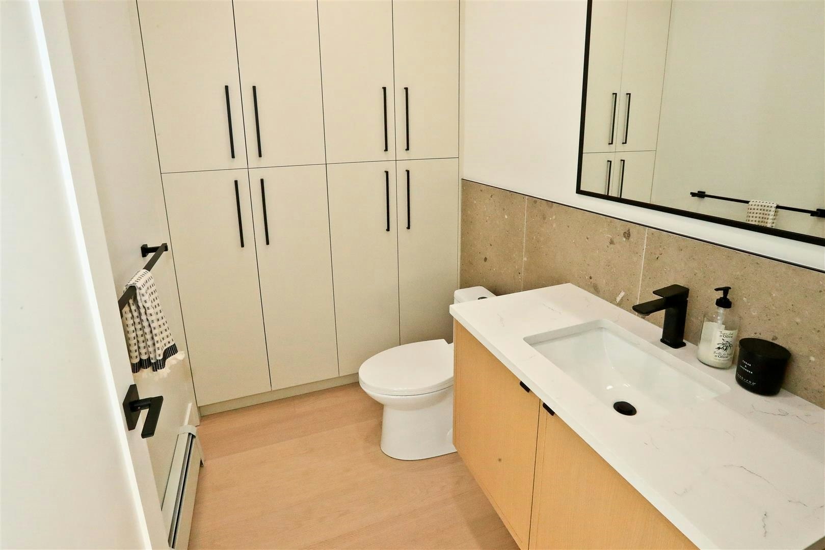4015 Victoria Drive, Vancouver, BC, V5N 4M9 - 22