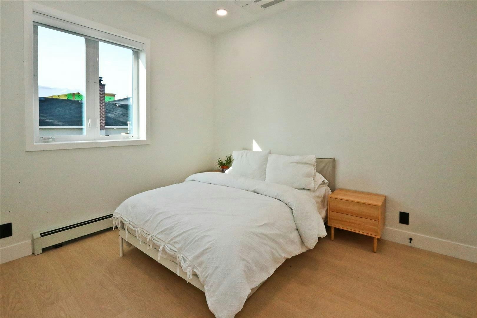 4015 Victoria Drive, Vancouver, BC, V5N 4M9 - 16