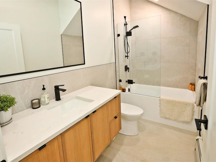 4015 Victoria Drive, Vancouver, BC, V5N 4M9 - 18