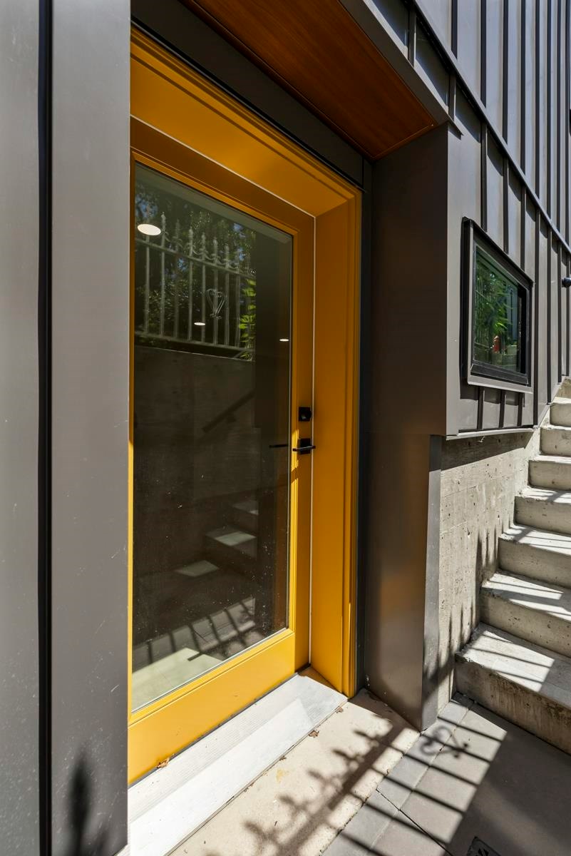 4015 Victoria Drive, Vancouver, BC, V5N 4M9 - 35