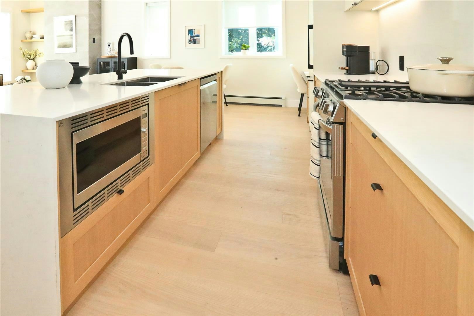4015 Victoria Drive, Vancouver, BC, V5N 4M9 - 9