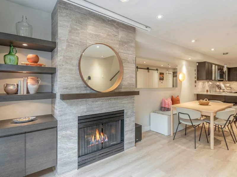 246 - 2565 W Broadway Street, Vancouver BC V6K 2E9