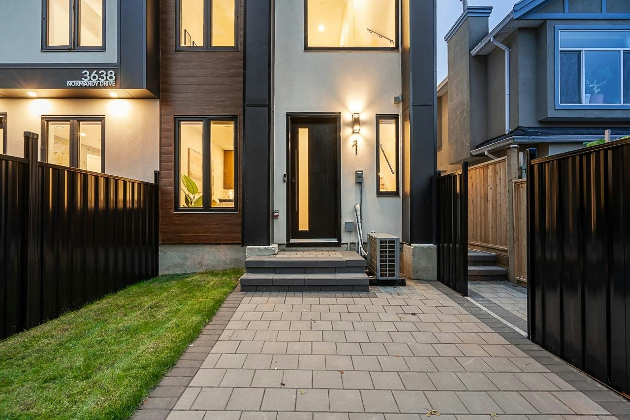 1-3638 Normandy Drive, Vancouver, BC, V5M 2G3