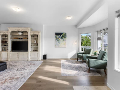6609 205 Street - 3