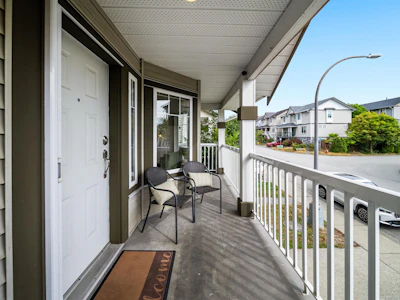 6609 205 Street - 2