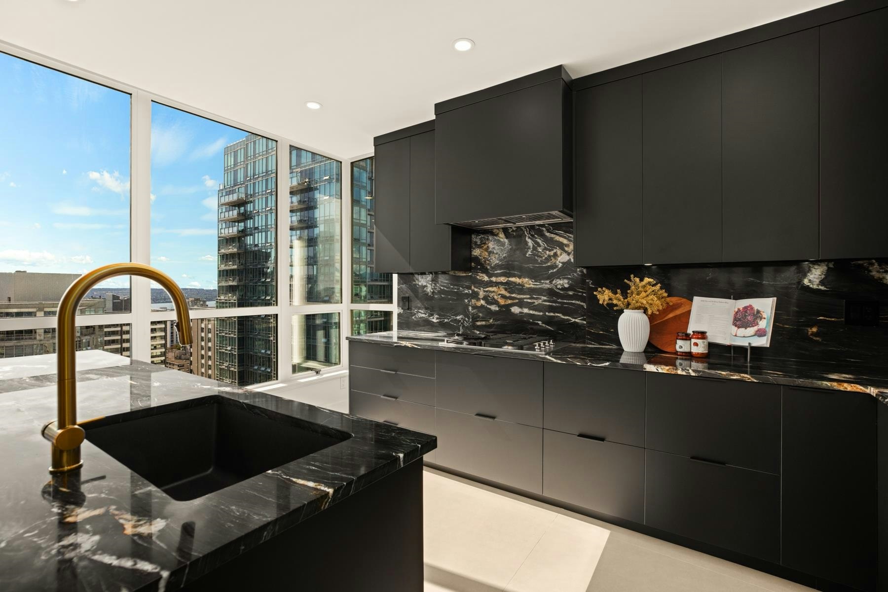2803-1239 W Georgia Street, Vancouver, BC, V6E 4R8 - 12