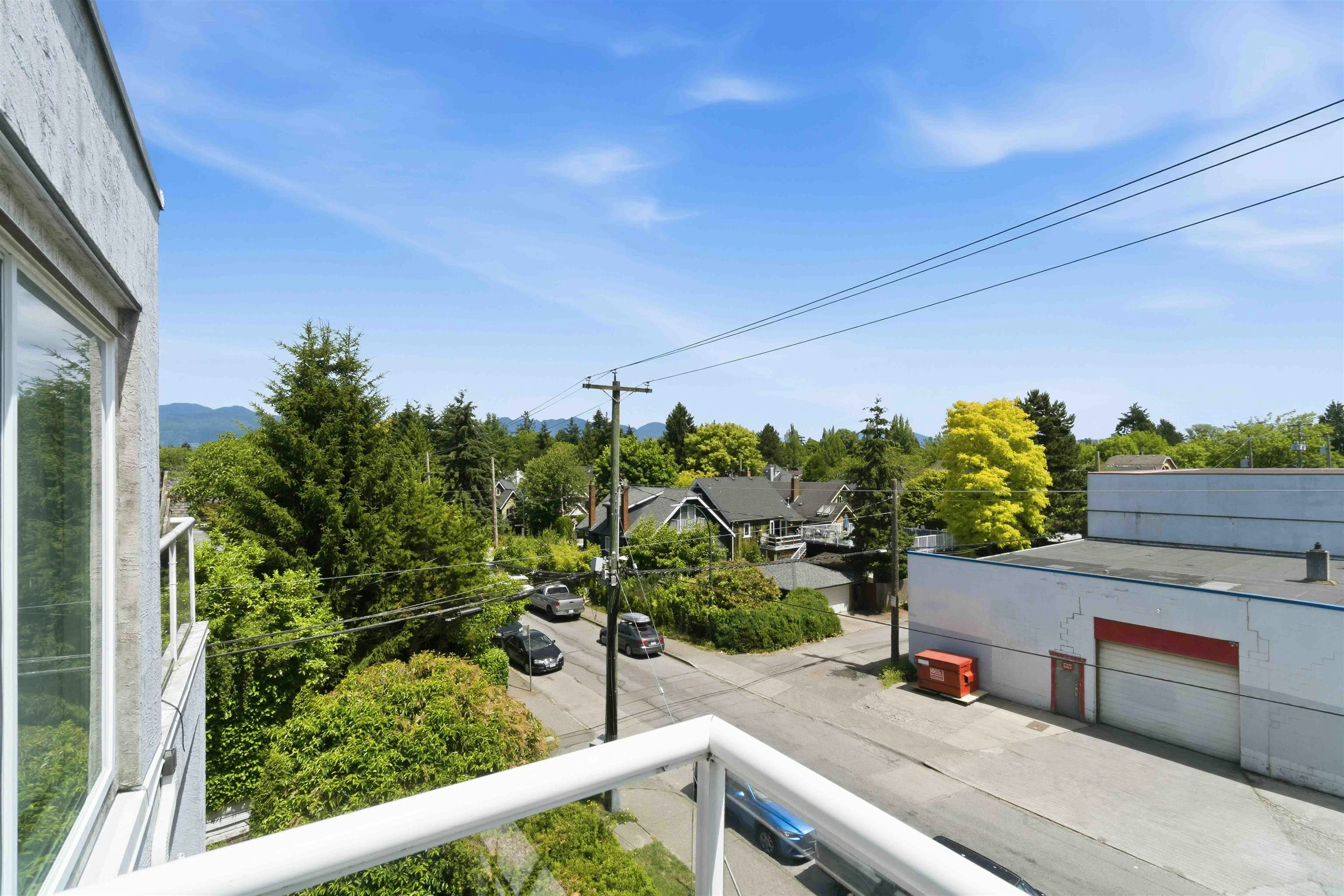 402-3505 W Broadway, Vancouver, BC, V6R 2B5 - 36