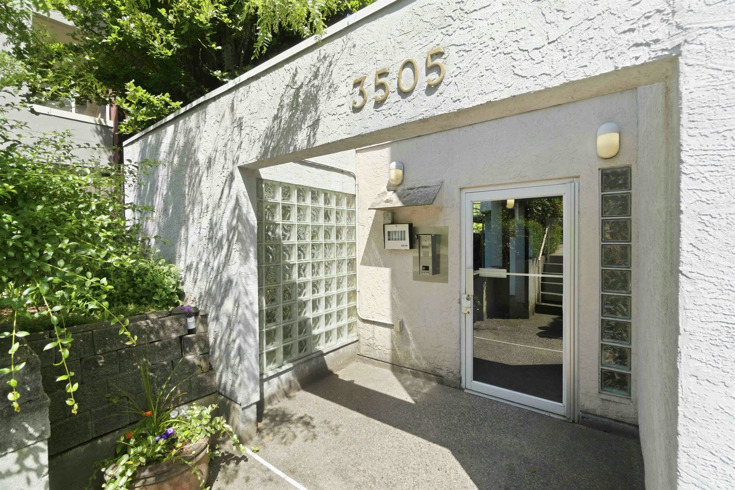 402-3505 W Broadway, Vancouver, BC, V6R 2B5 - 6