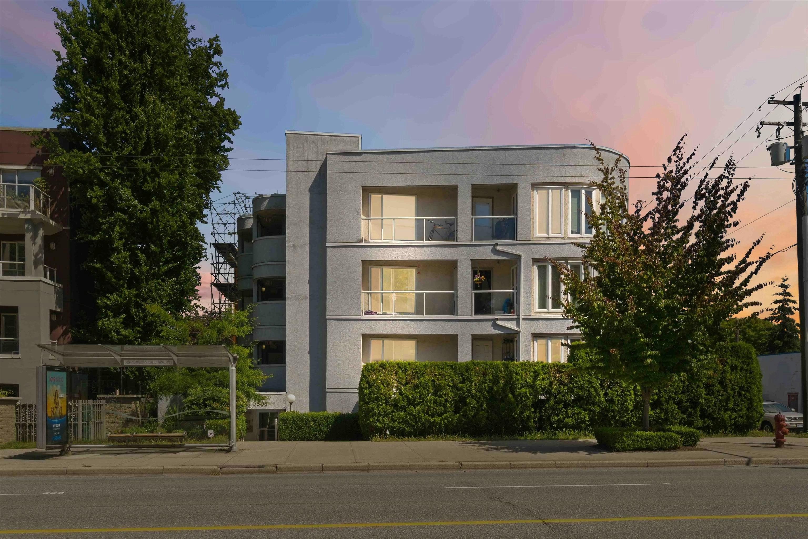 402-3505 W Broadway, Vancouver, BC, V6R 2B5 - 35