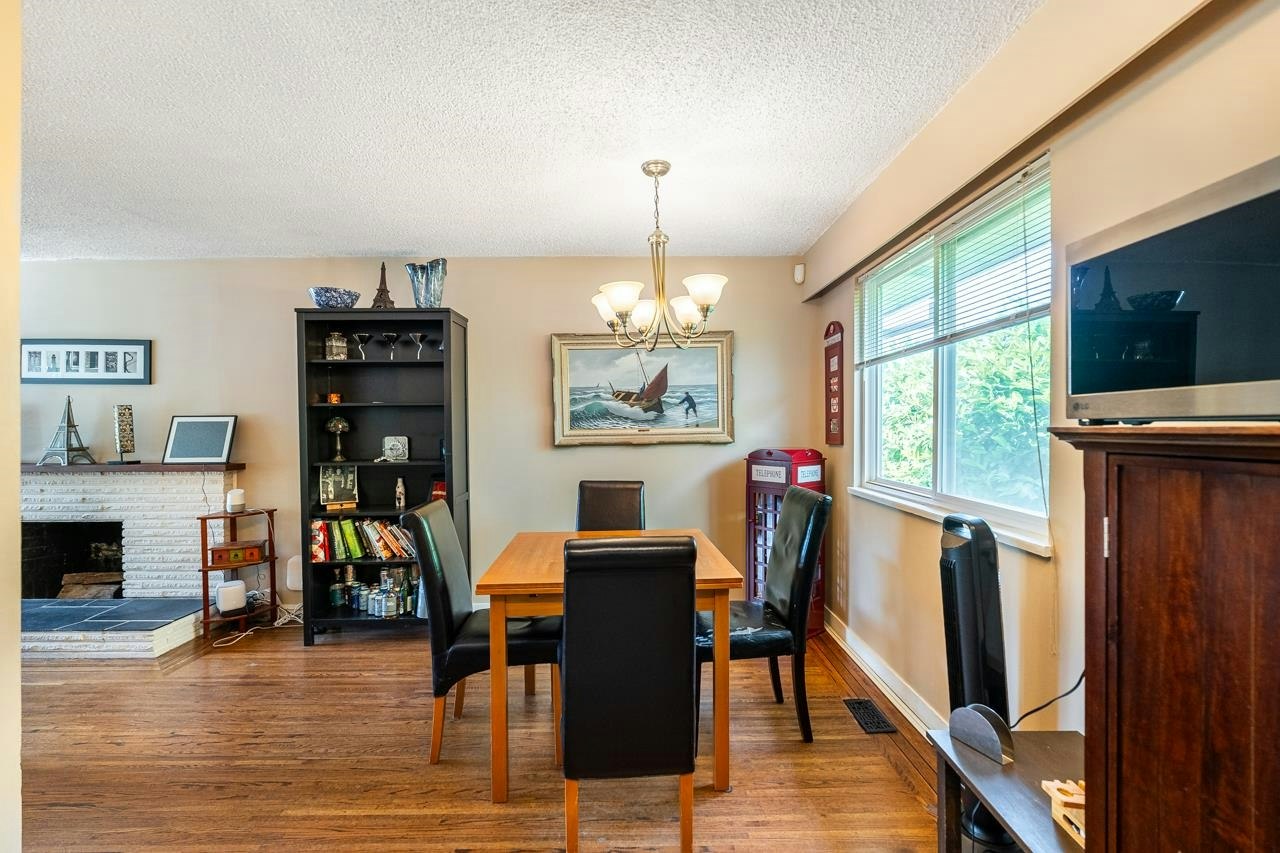 11288 135 Street, Surrey, BC, V3R 2Z7 - 9