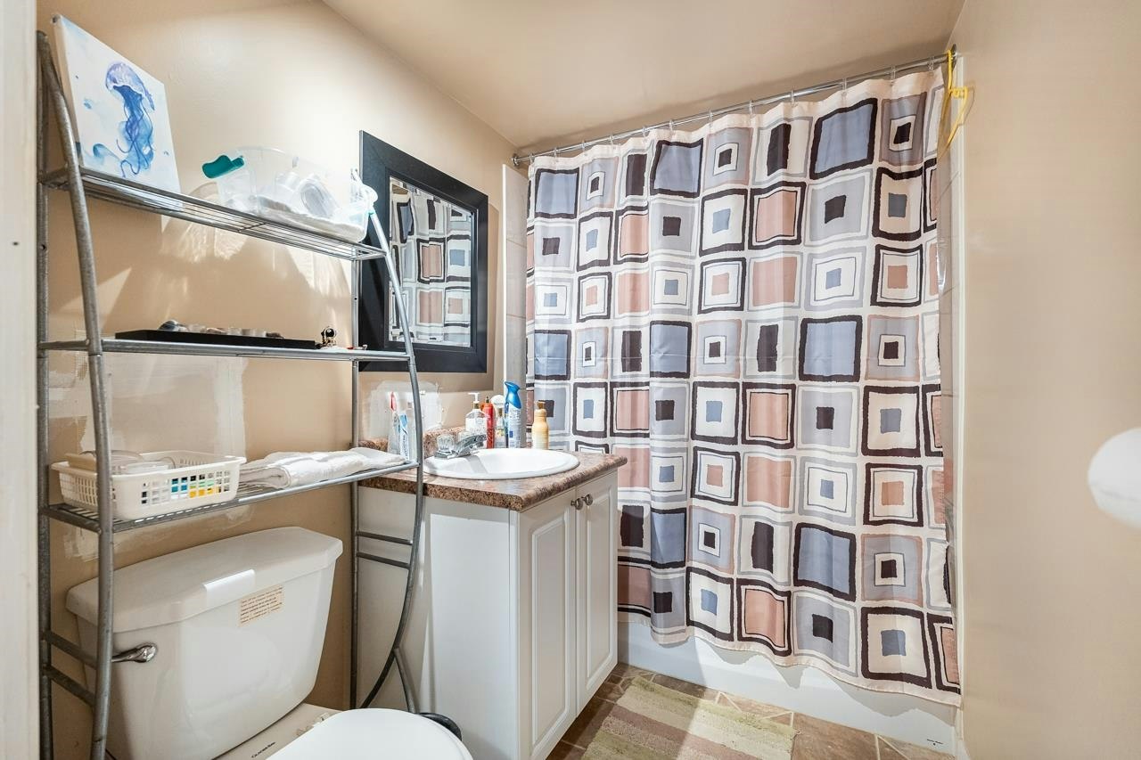 11288 135 Street, Surrey, BC, V3R 2Z7 - 30