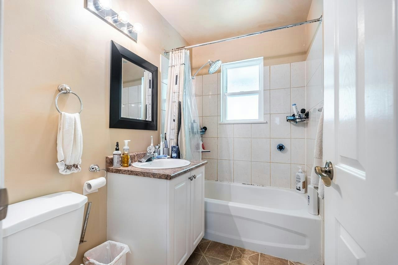 11288 135 Street, Surrey, BC, V3R 2Z7 - 19