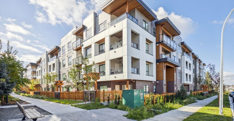 411-20282 72b Avenue, Langley, BC, V2Y 1T9