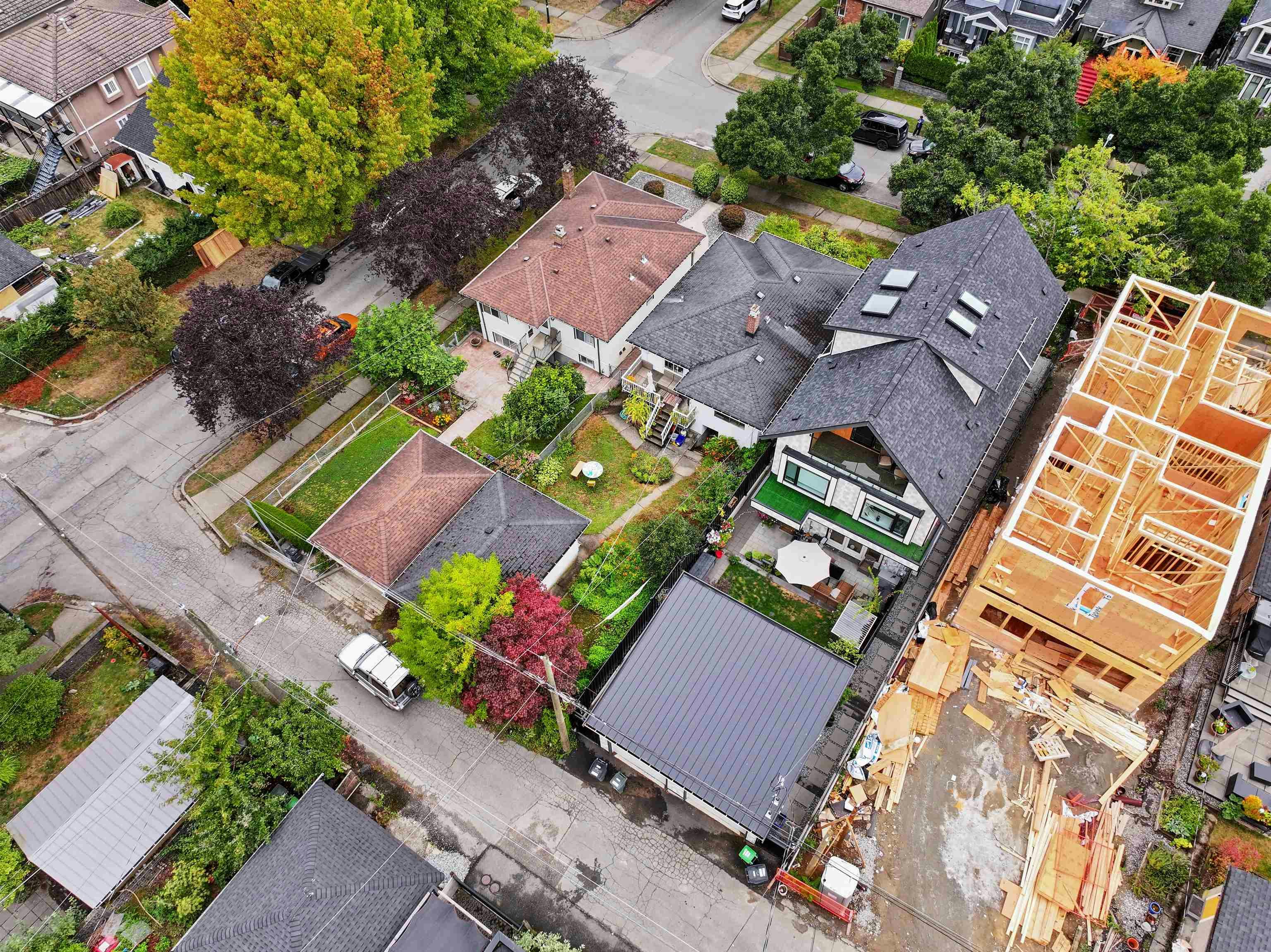 2608 E 4th Avenue, Vancouver, BC, V5M 1K4 - 7