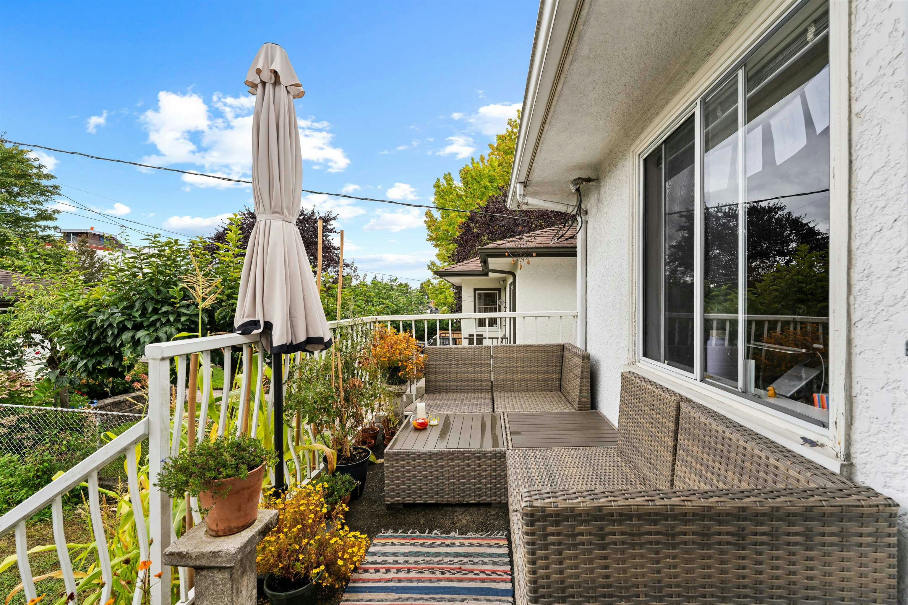 2608 E 4th Avenue, Vancouver, BC, V5M 1K4 - 28