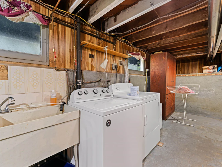2608 E 4th Avenue, Vancouver, BC, V5M 1K4 - 27
