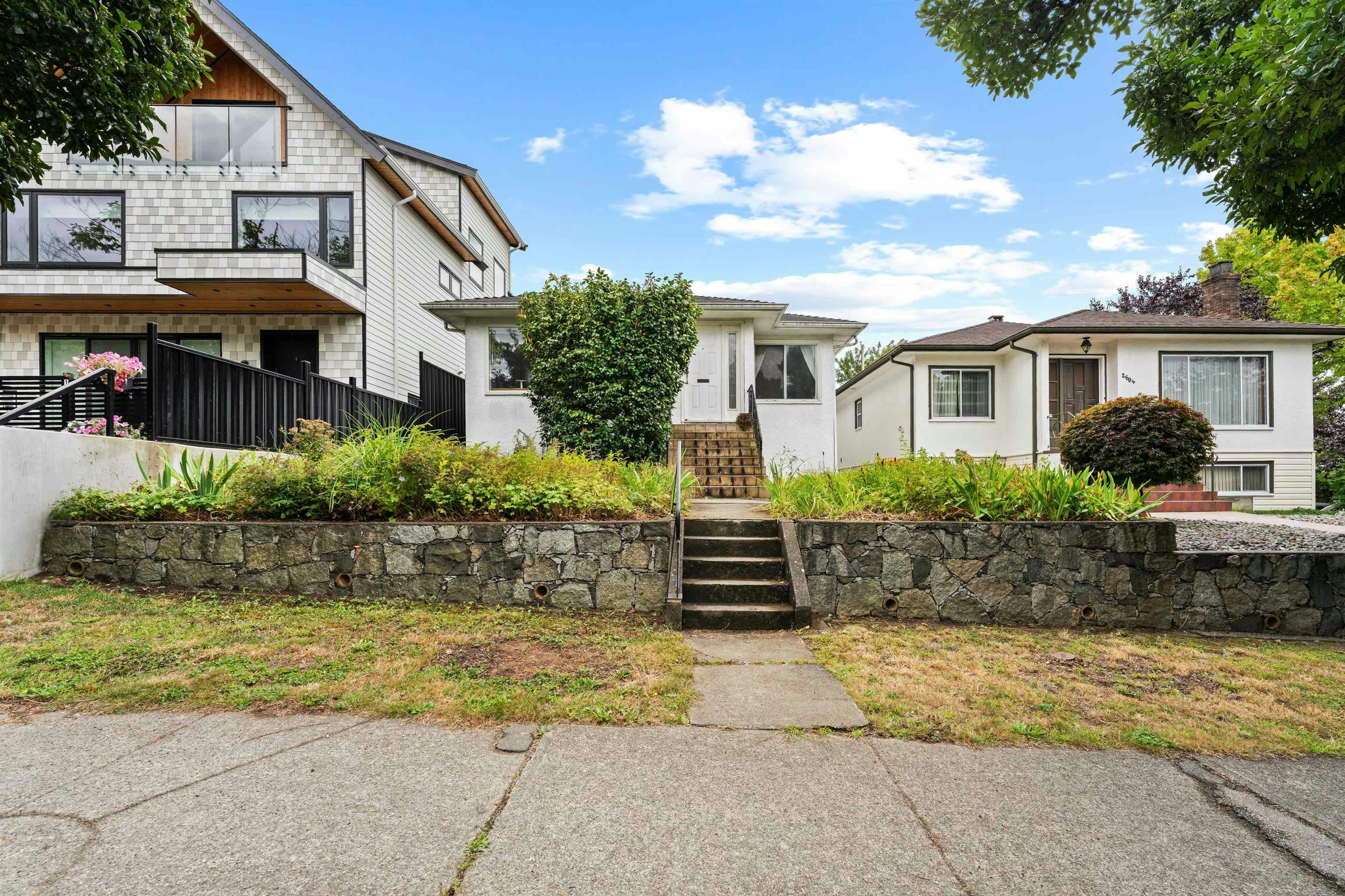 2608 E 4th Avenue, Vancouver, BC, V5M 1K4