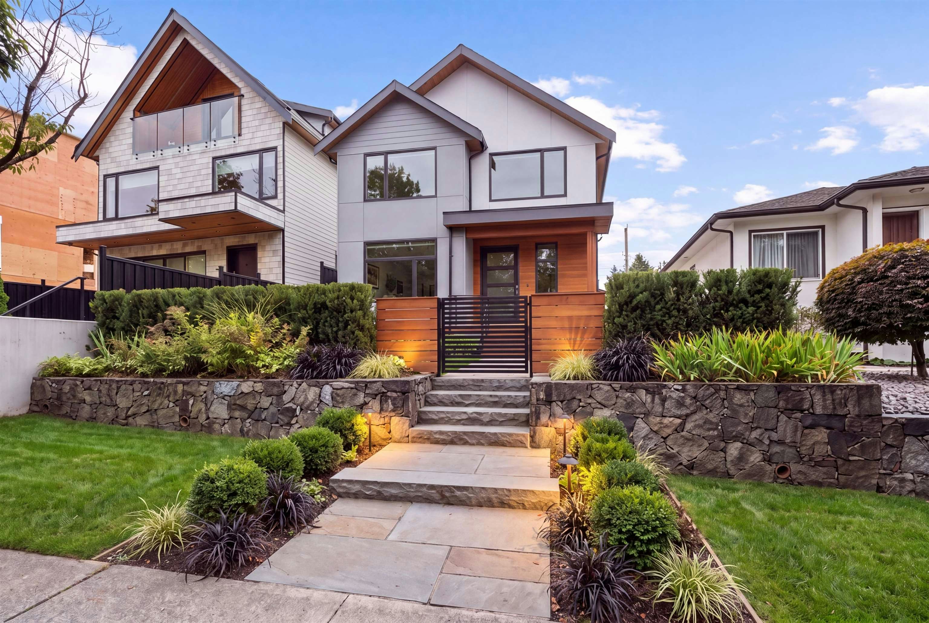 2608 E 4th Avenue, Vancouver, BC, V5M 1K4 - 8