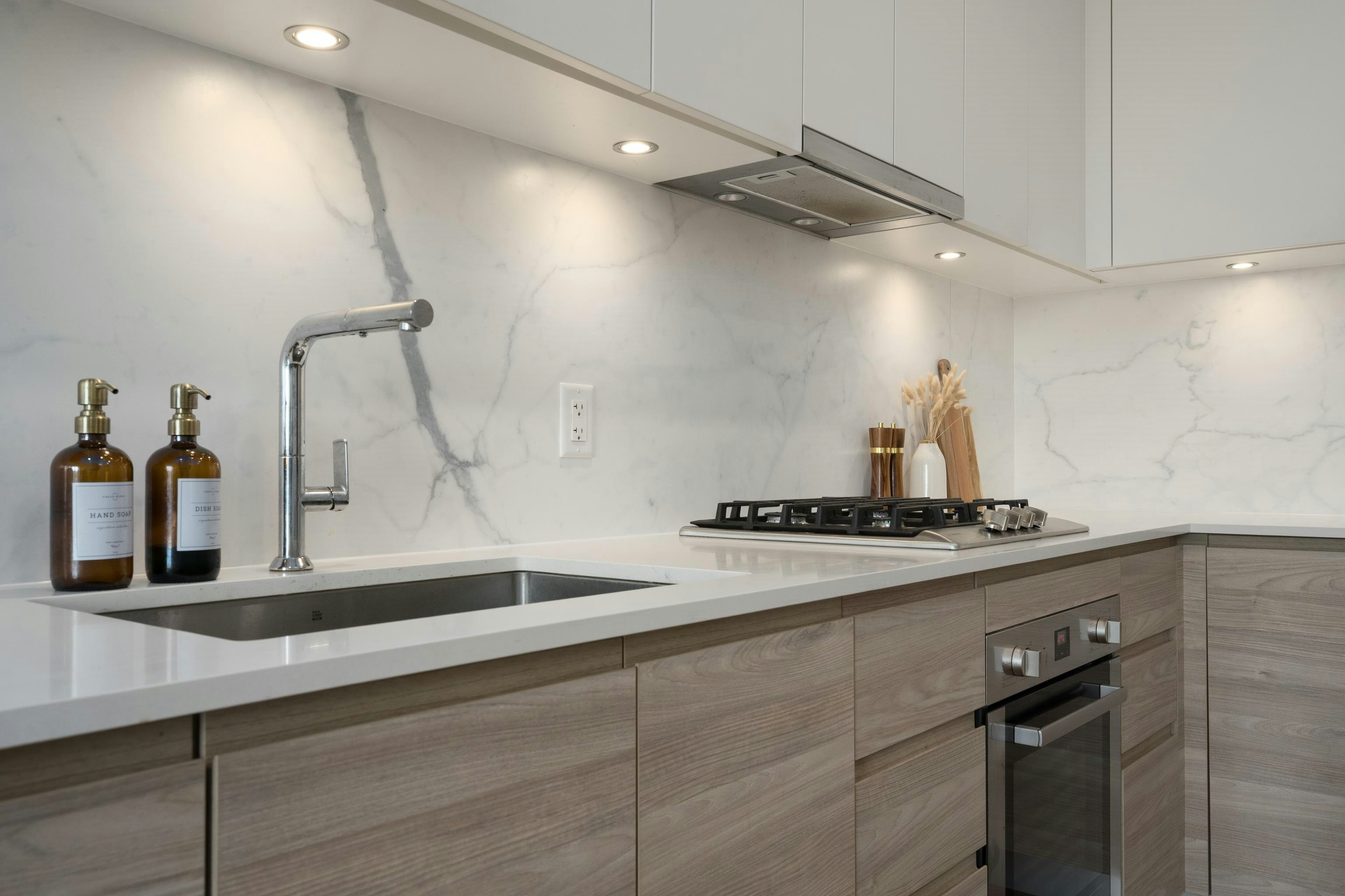 608-585 Austin Avenue - 5