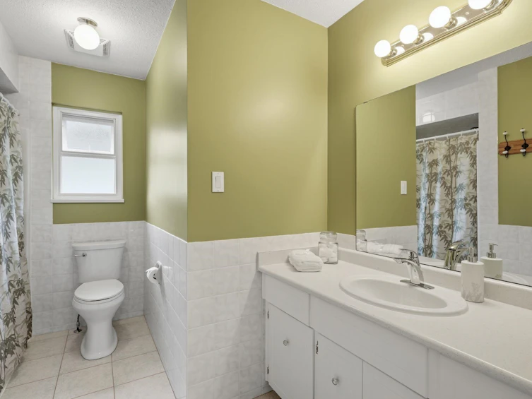 11870 Staples Crescent, Delta, BC, V4E 2T7 - 12