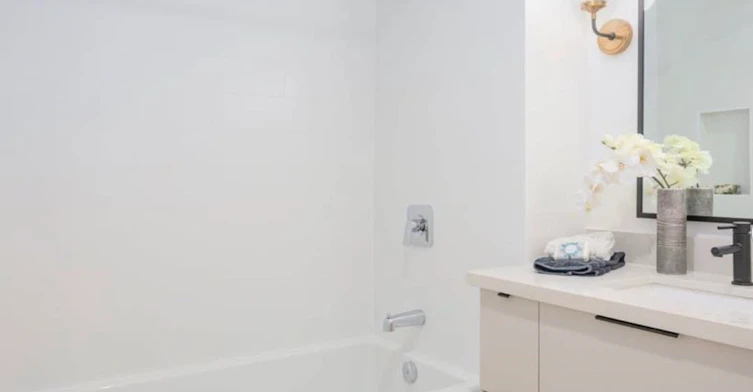 107-3018 St George Street, Port Moody, BC, V3H 0L4 - 10