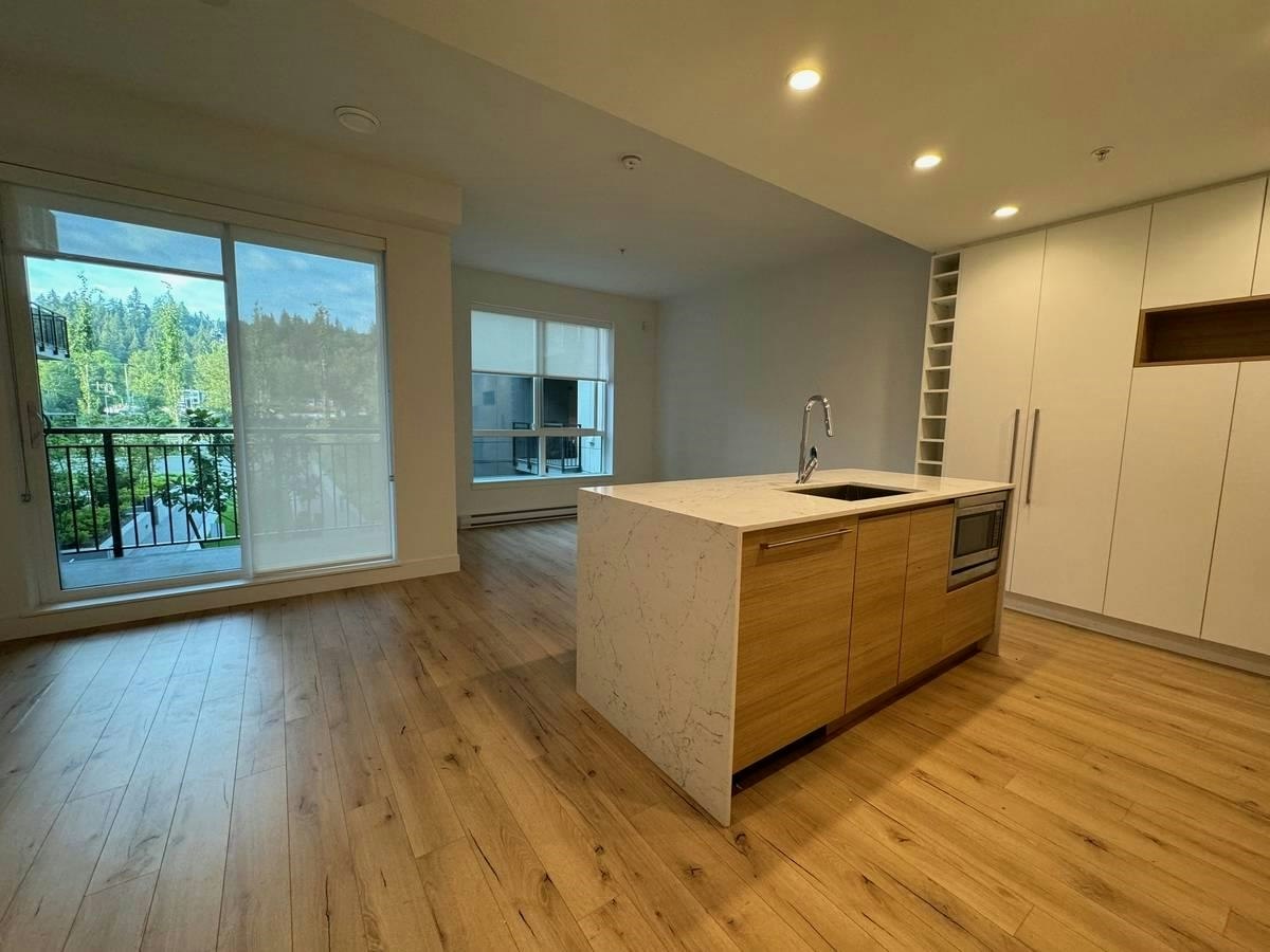 306-3131 Murray Street, Port Moody, BC, V3H 0L9 - 2
