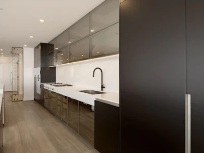 1302-1342 Johnston Road - 4