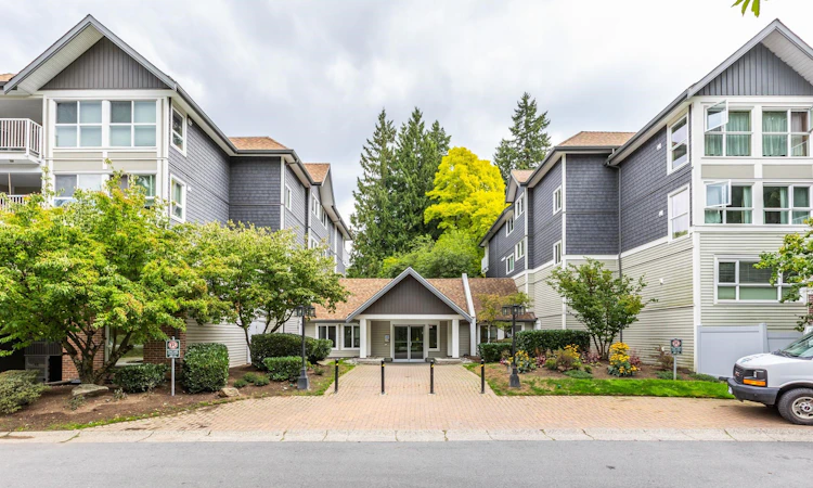202-9688 148 Street