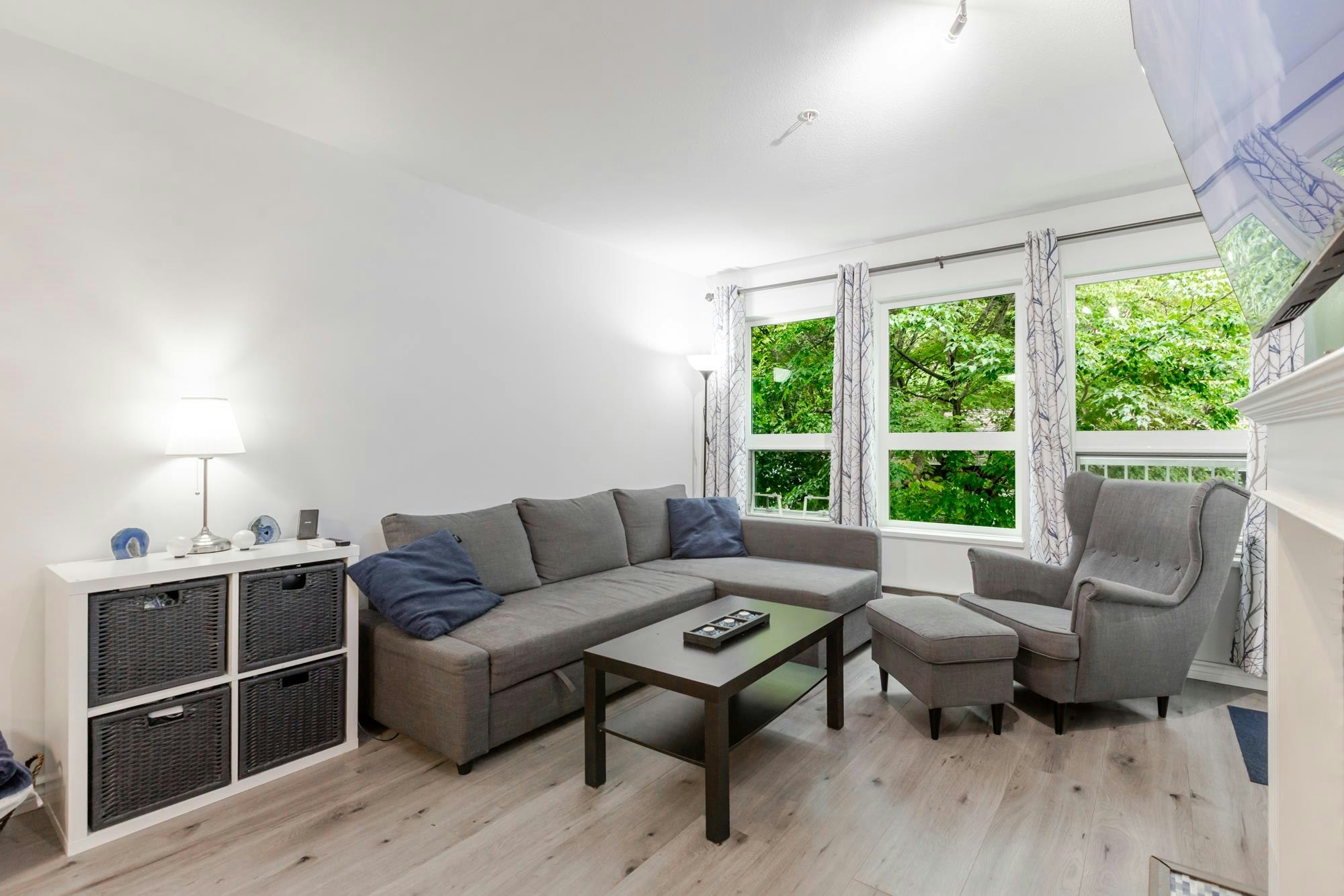 202-9688 148 Street, Surrey, BC, V3R 0W2 - 16