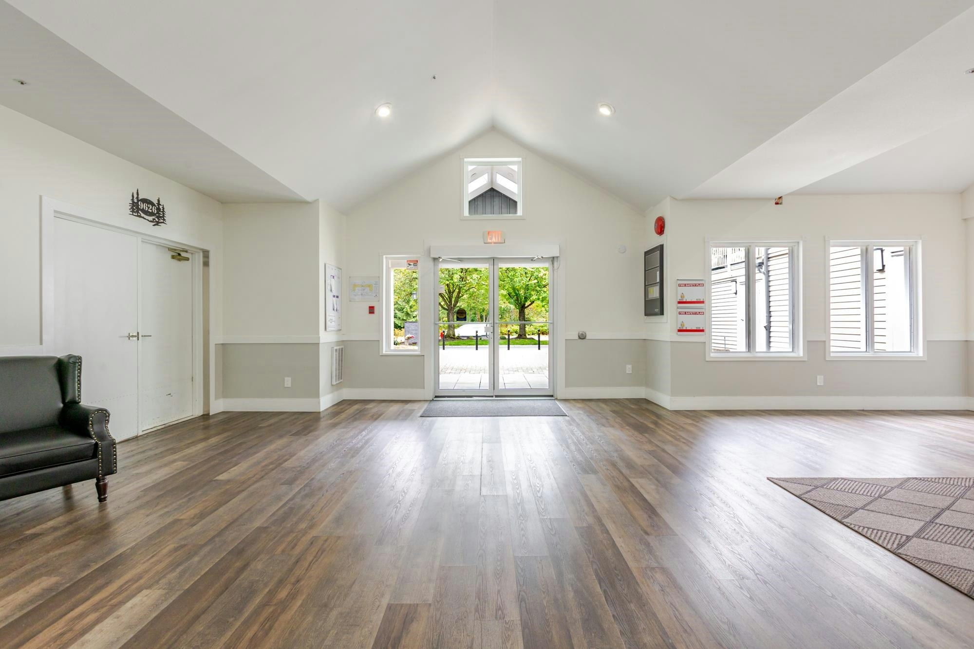 202-9688 148 Street, Surrey, BC, V3R 0W2 - 33