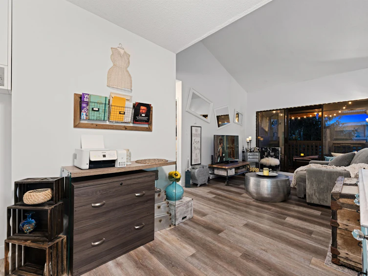 401-2173 W 6 Avenue, Vancouver, BC, V6K 1V5 - 6