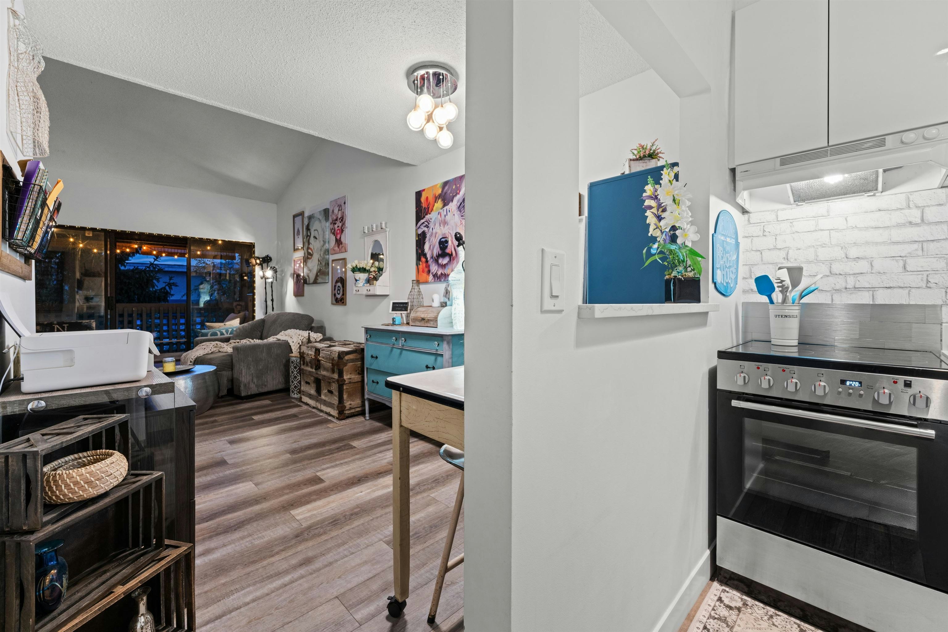 401-2173 W 6 Avenue, Vancouver, BC, V6K 1V5 - 13