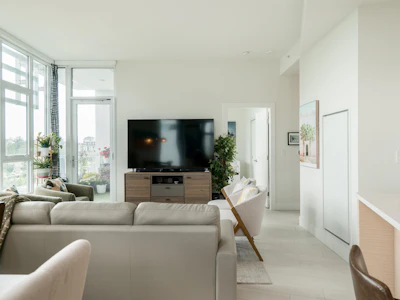 309-3438 Sawmill Crescent - 2