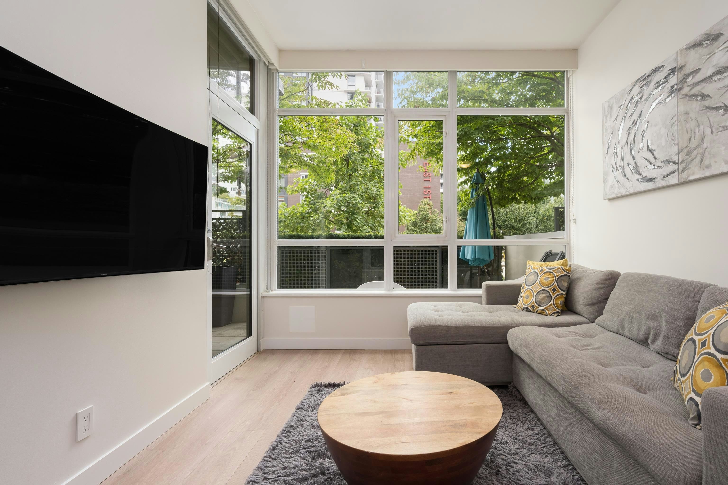1680 Quebec Street - 2