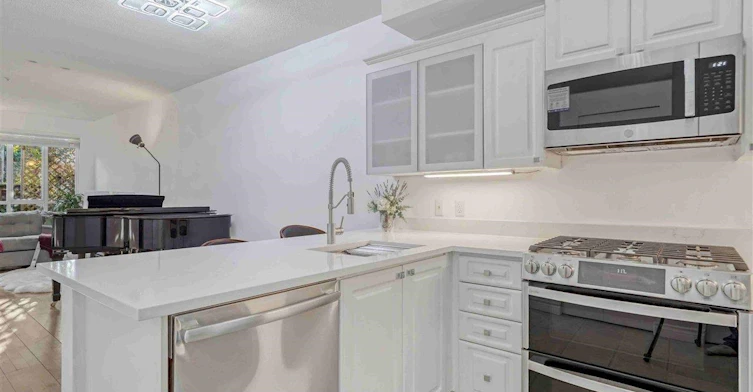 126-3440 W Broadway, Vancouver, BC, V5G 4L7 - 7
