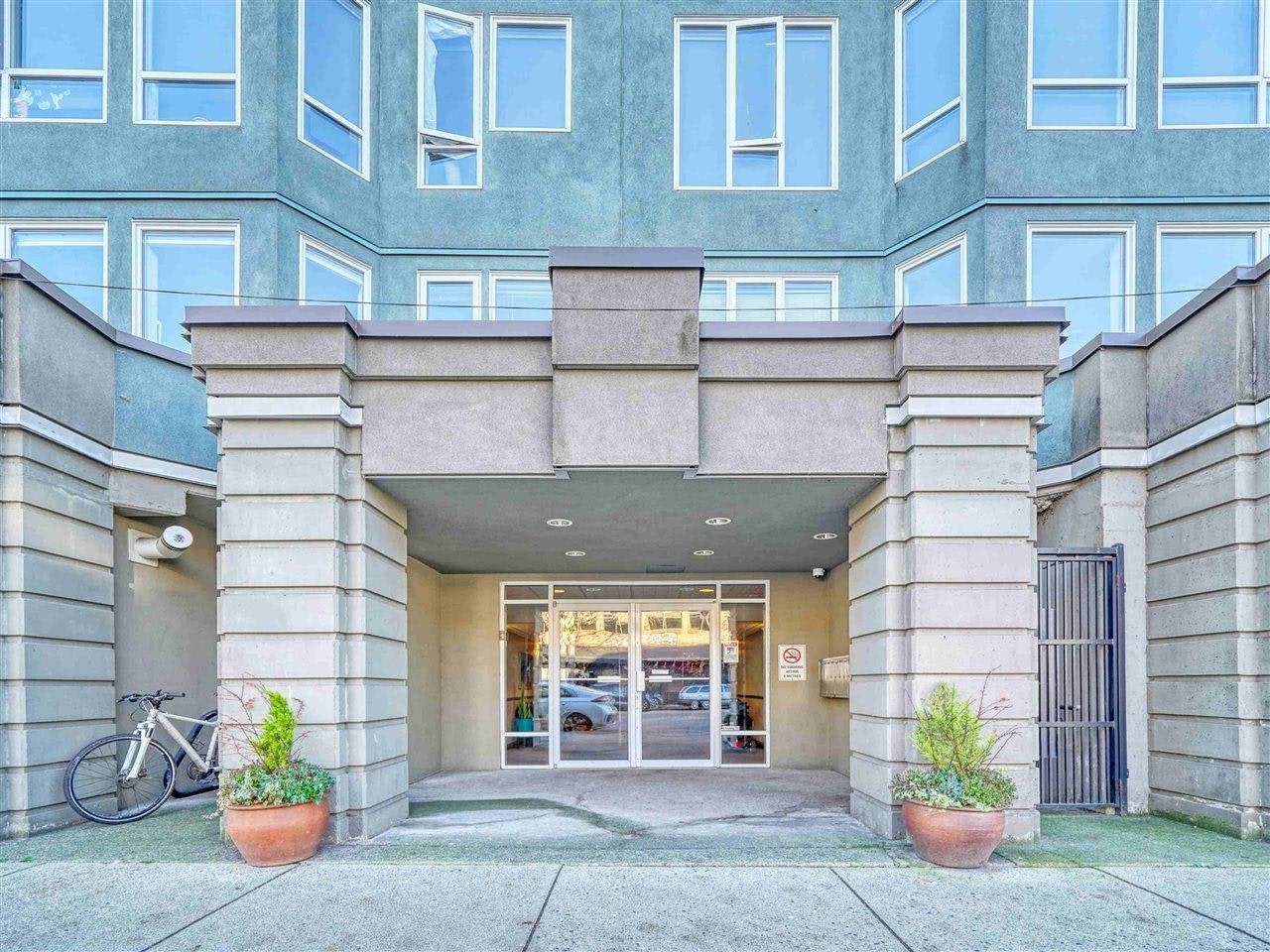 126-3440 W Broadway, Vancouver, BC, V5G 4L7 - 2