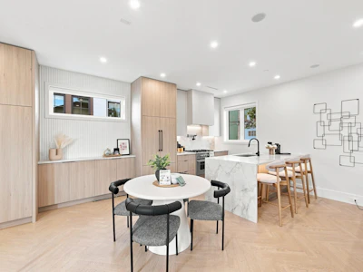 646 E 23rd Avenue - 5