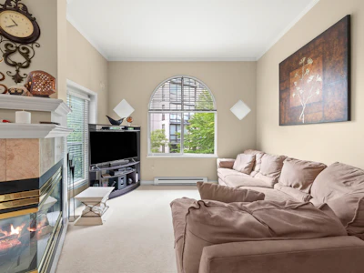 423-1185 Pacific Street - 3